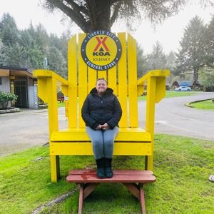 Meet your Posher, Kendra